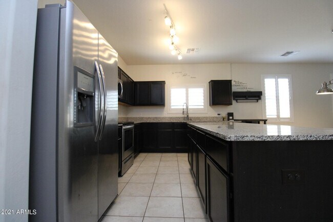 Building Photo - 5080 E Smokey Quartz Rd