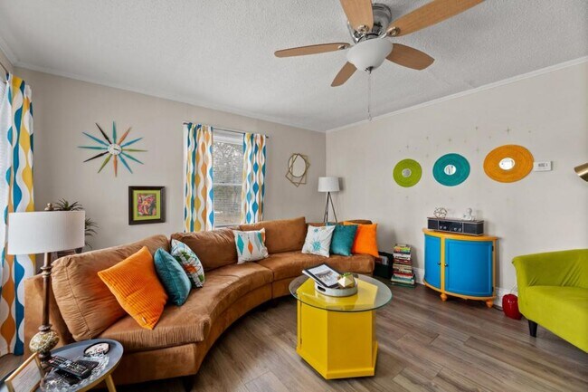 Foto del edificio - 1224 N Ransom St