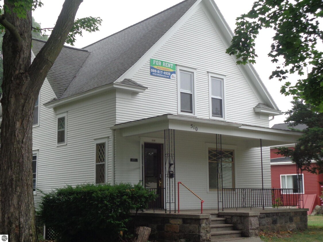 Primary Photo - 510 S Main St