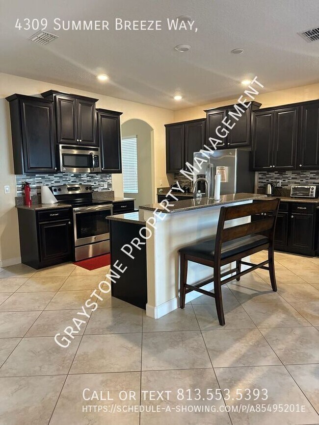 Foto del edificio - 4309 Summer Breeze Way