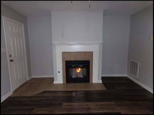 Building Photo - 220 Gamble Rd