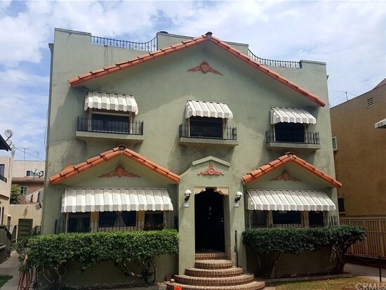 Foto principal - 237 W 5th St