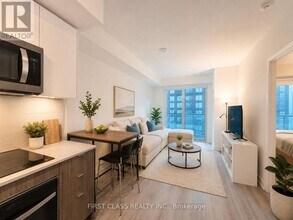 Building Photo - 100 Dalhousie St