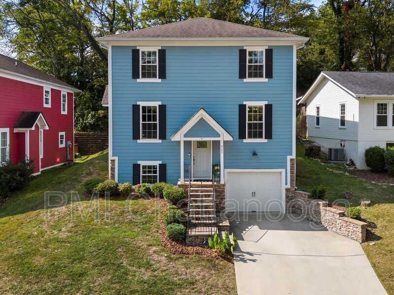 Primary Photo - 711 Liberty St