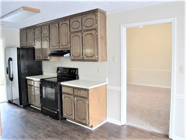 Building Photo - 312 Liberty Court