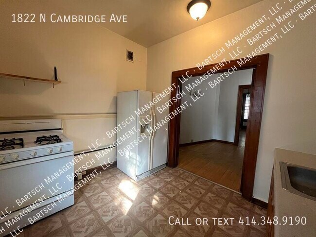Foto del edificio - 1822 N Cambridge Ave