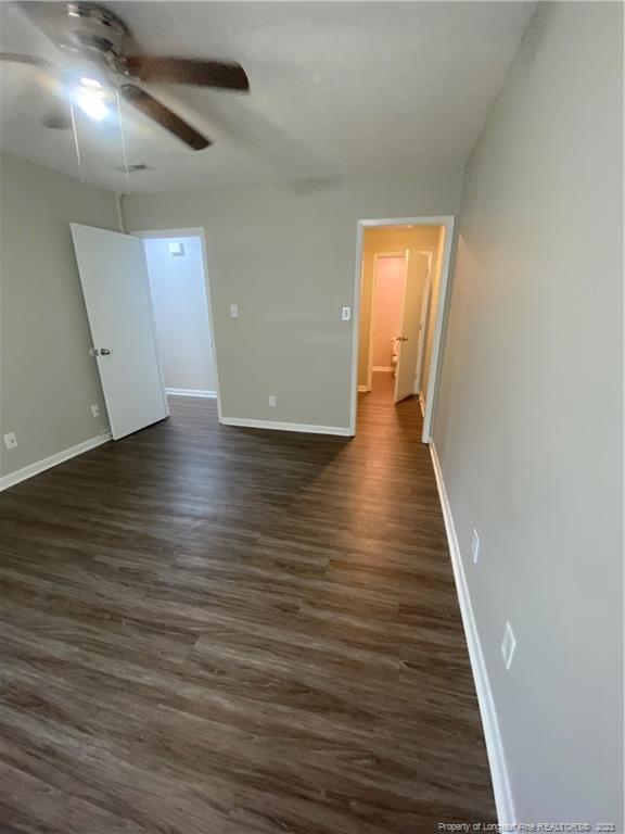 Building Photo - 919 Applewood Ln
