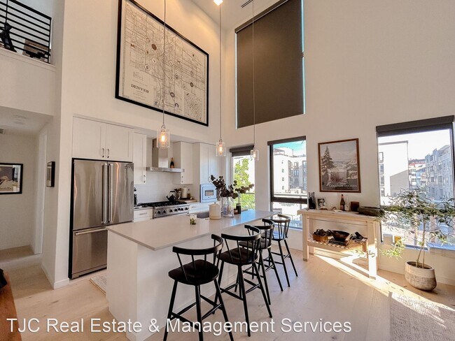 Building Photo - 2 br, 2 bath House - 1735 Central St #511