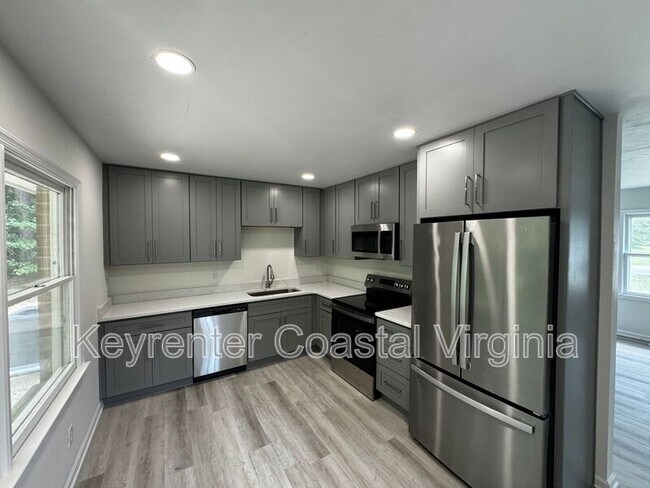 Foto del edificio - 10521 Central Hill Rd