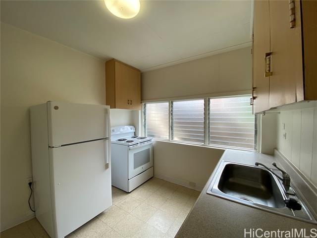 Building Photo - 3257 Kikilia Pl
