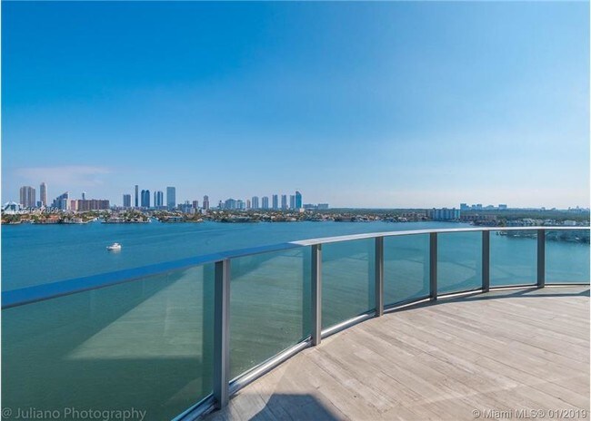 Foto del edificio - 17111 Biscayne Blvd