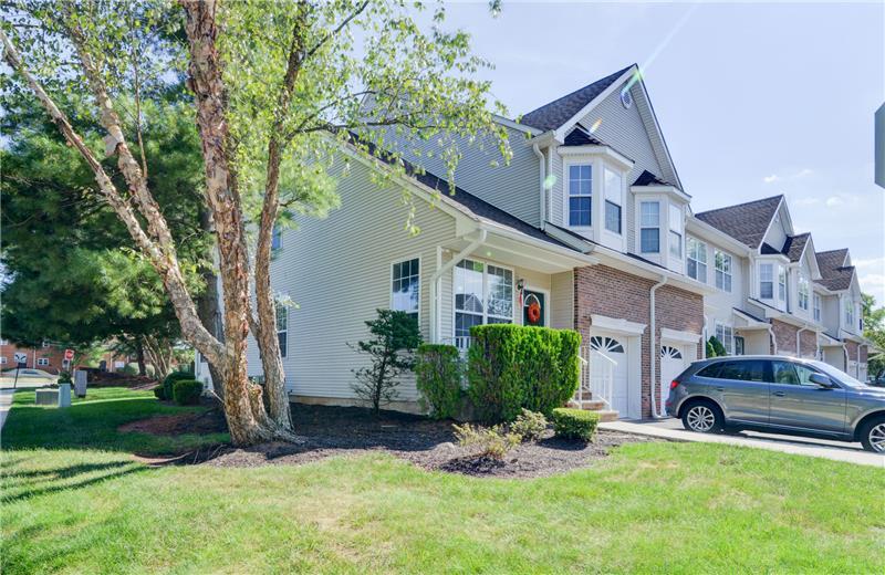 1 Saddle Ct, Franklin Township, NJ 08873 Condo for Rent in Franklin