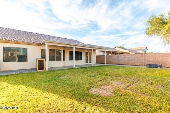 Foto del edificio - 13009 N 129th Dr