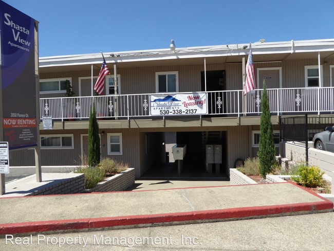 Building Photo - 2850 Pioneer Dr