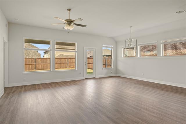 Foto del edificio - 2111 Clearwater Way