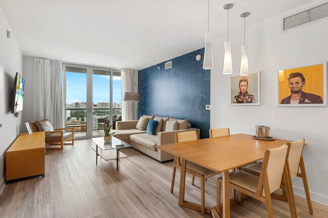 Foto del edificio - 2602 Hallandale Beach Blvd