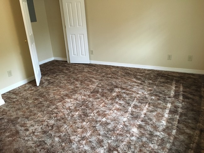 Fron Bedroom - 1183 Sanders Rd