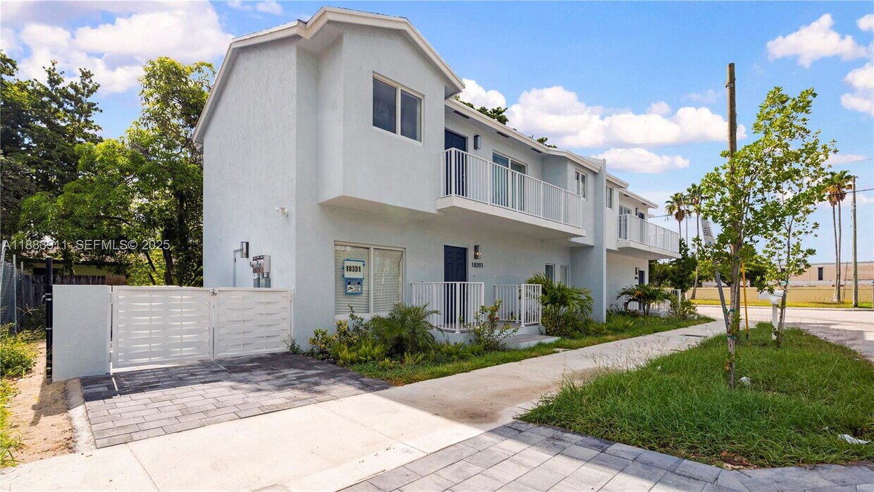 Photo - 18395 Southwest 103rd Court, Cutler Bay, FL 33157 - 2 BR 2.5 BA townhouse