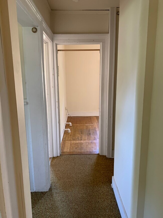 Foto del edificio - 532 W Main St