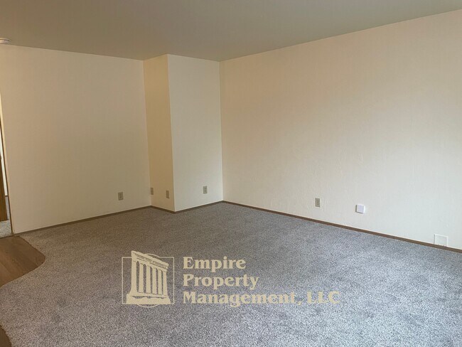 Foto del edificio - 3806 Dove Ln