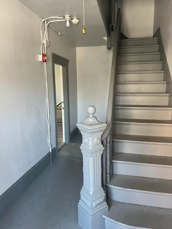 Building Photo - 149 Grand St