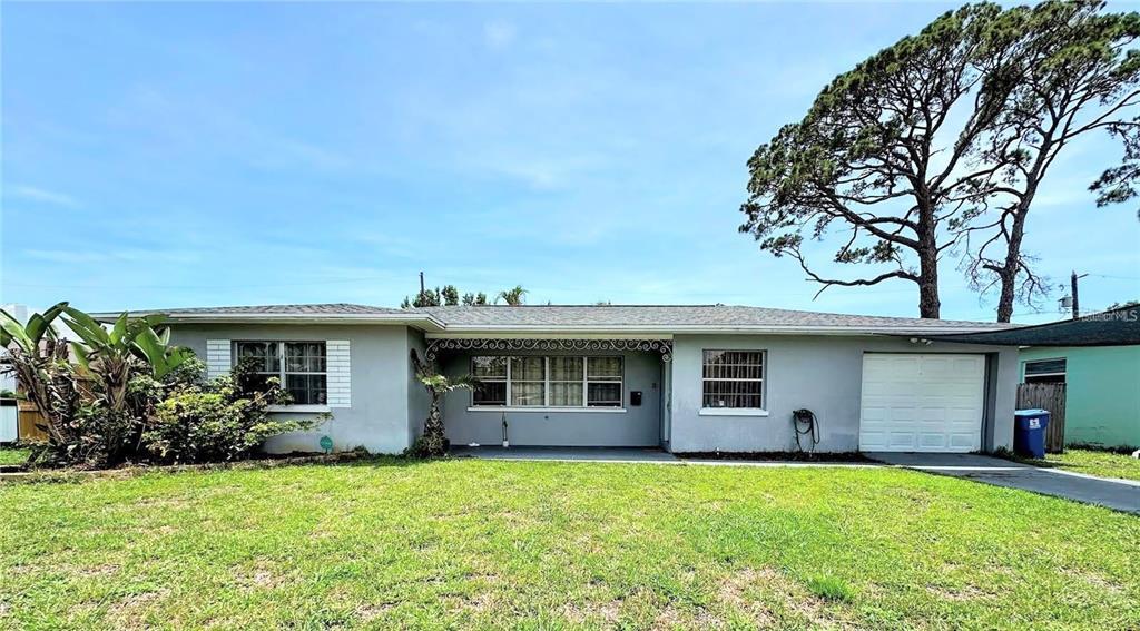 Foto principal - 1738 Tyrone Blvd N