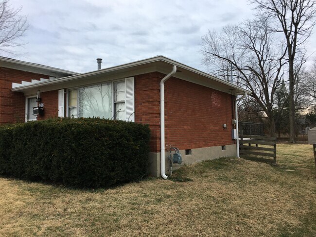 Foto del edificio - 4406 Rockwood Dr