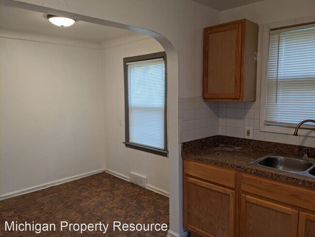 Building Photo - 2 br, 1 bath House - 19507 Hoover