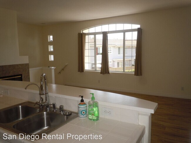 Building Photo - 2 br, 2 bath House - 10976 Ivy Hill Dr. Un...