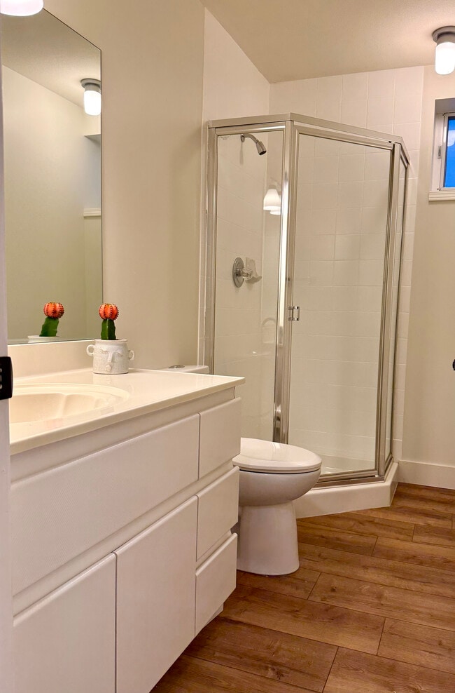 Building Photo - 6239 St. Catherines St