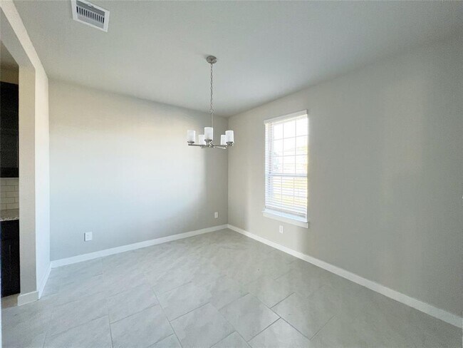 Building Photo - 28311 Hazel Trl