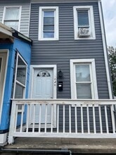 Building Photo - 1040 Birch St