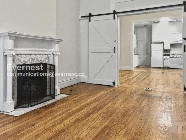 Foto del edificio - 1815 W Grace St