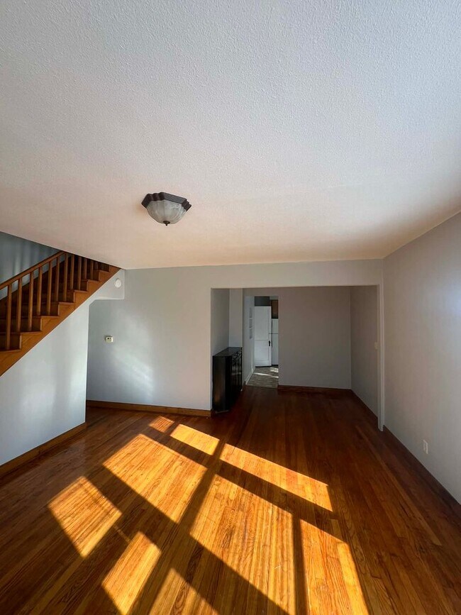 Foto del edificio - 214 Olive St