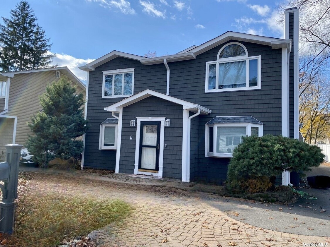 Foto principal - 5 Fleetwood Ave