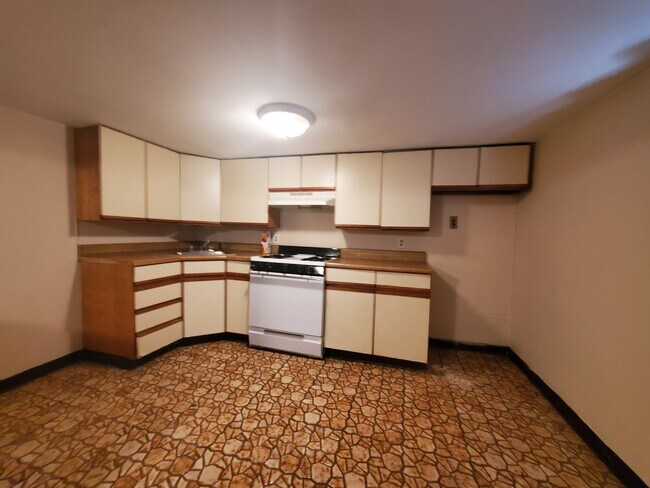 Foto del edificio - 40 W 12th St