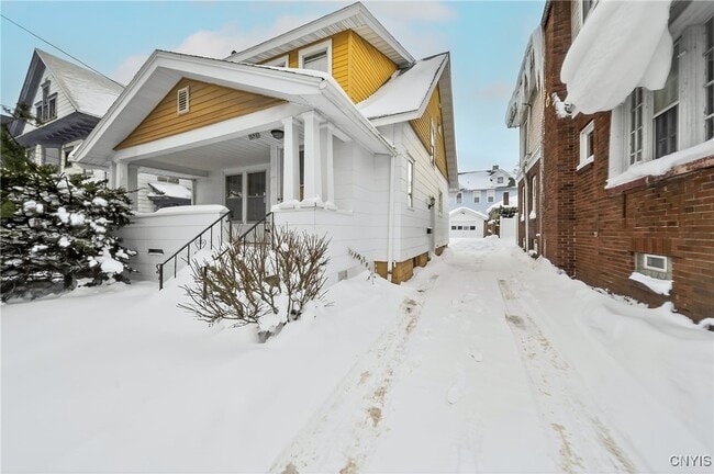 Building Photo - 1521 Grant Blvd