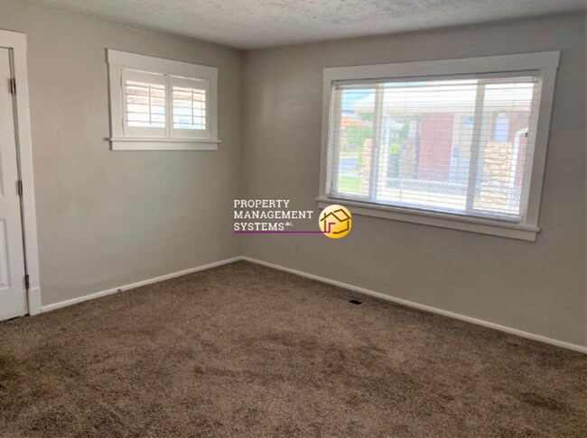 Foto del edificio - 2 Bedroom Salt Lake Duplex - All Utilities Included!