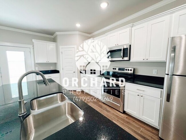 Building Photo - Dalton | Cedar Crest in Farmington
