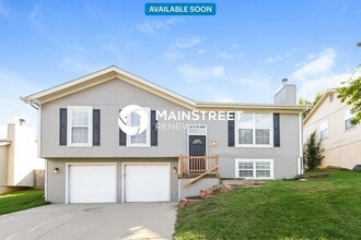 Building Photo - 3401 NW 84th Terrace