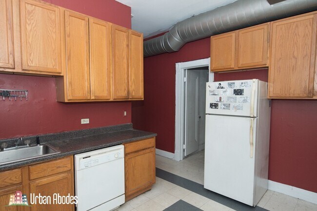 Foto del edificio - 1058 N Rockwell St