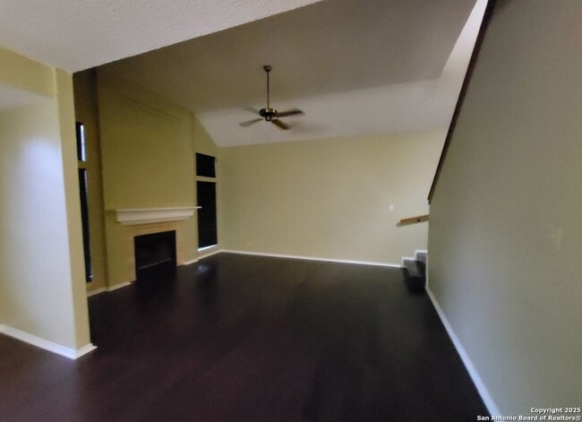 Building Photo - 5955 Heather View