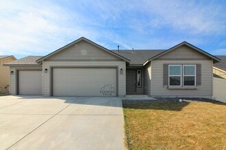 Building Photo - 2955 Cashmere Dr
