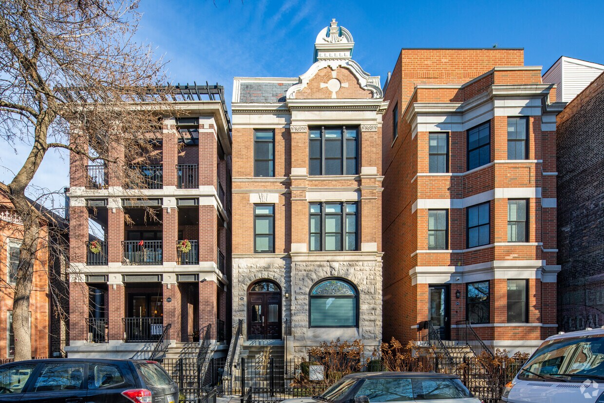 Building Photo - 1907 N Bissell St