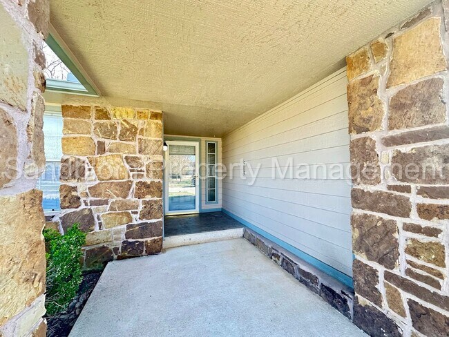 Foto del edificio - For Lease | Broken Arrow | Available Now!