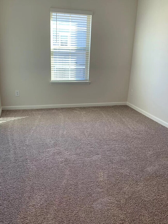 Foto del edificio - 3138 Glenn Hope Wy