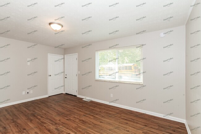 Foto del edificio - 1934 Windmill Way