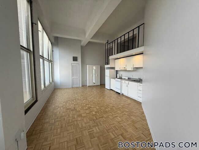 Foto del edificio - 61 Brookline Ave