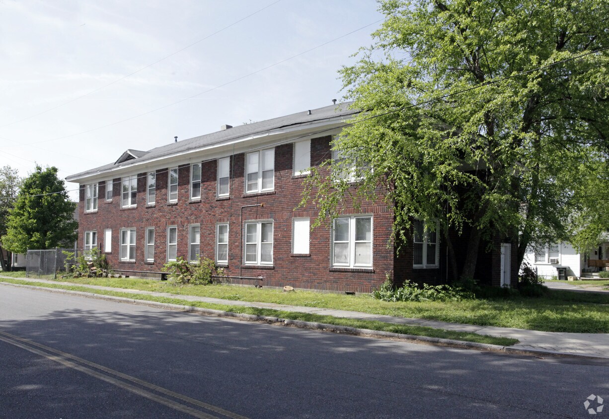 2188 Young Ave, Memphis, TN 38104 Apartments in Memphis, TN