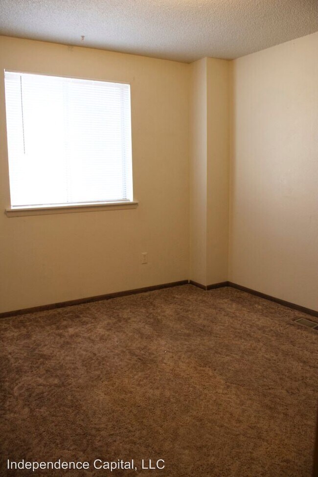 Foto del edificio - 2506 N Lee Ave